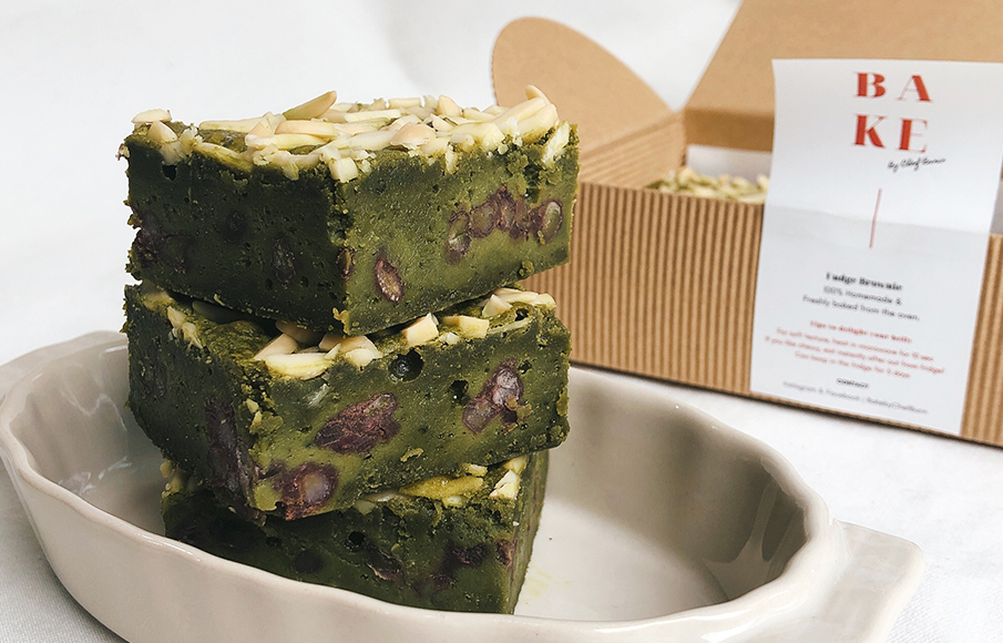 Premium Japanese Matcha & Red Beans Fudge Brownie