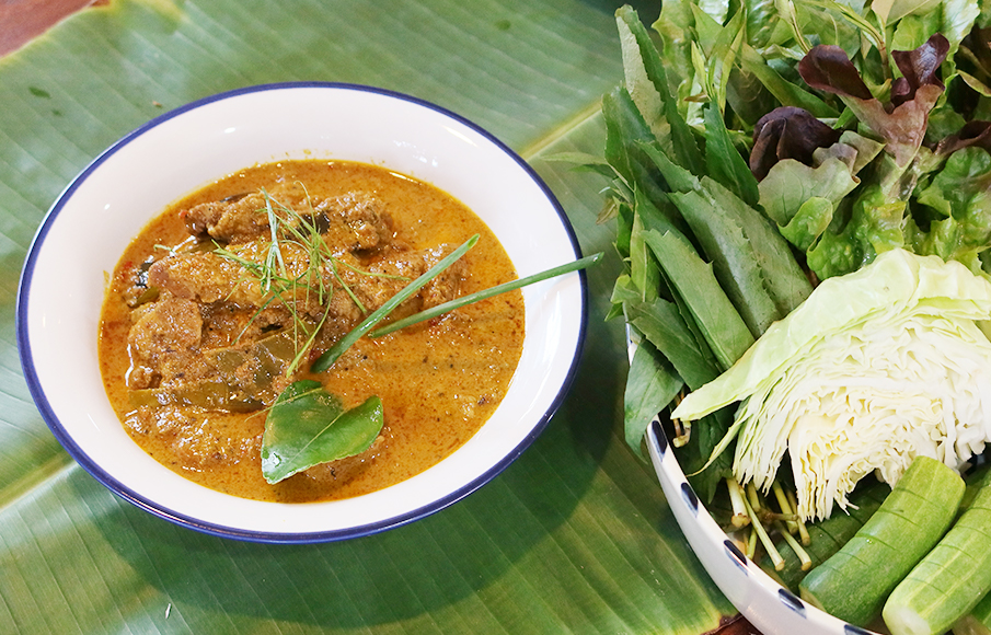 น้ำพริกอ่อง