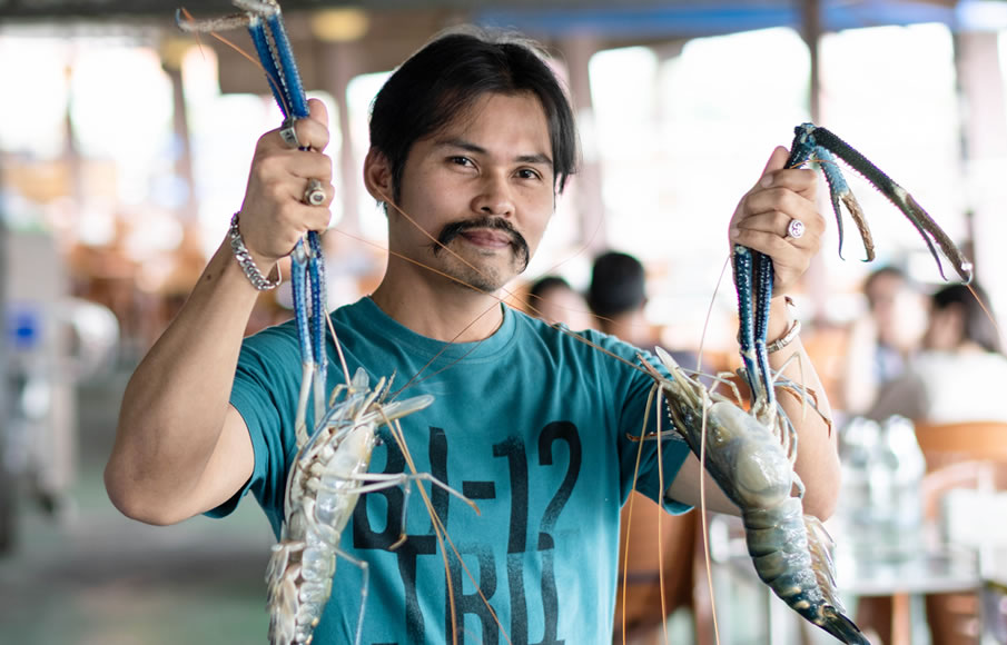 เรือนไทยกุ้งเผา วัดเชิงเลน บางไทร